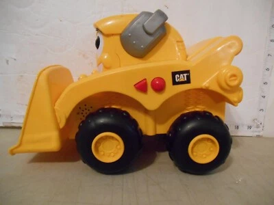 TOY STATE Hauling hairy "CAT" Bobcat TST 602-150816 Talking & Moving AA Battery - Image 1 of 4