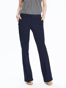 Neu mit Etikett Banana Republic Bi-Stretch Schlaghose, adrette marineblau, Größe 2 - Bild 1 von 5