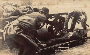 GERMANY - Spartacus uprising - BERLIN - Jan. 1919 - Fallen Spartacists - Picture 1 of 2