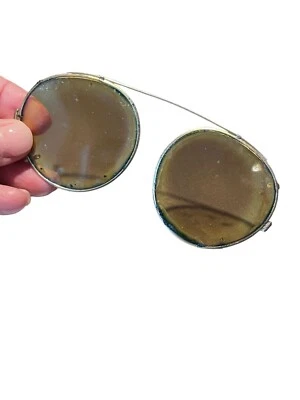 Vintage 30s 40s Aviator Green Glass Clip on Sunglasses As Is - Image 1 of 4