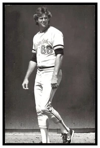 Cliff Speck (1983) Baltimore Orioles Vintage Baseball Postcard Rd6 - Picture 1 of 2