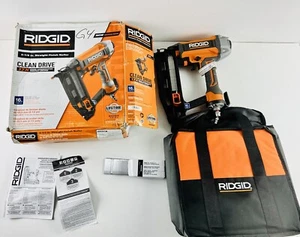 RIDGID R250SFF 16 Gauge 2.5 inch Finish Nail Gun - Picture 1 of 12
