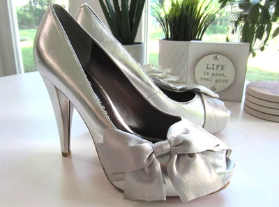 Paris Hilton Silver Destiny Peep Toe High 4.5" Heel Shoes Women US 8M - Image 1 of 4