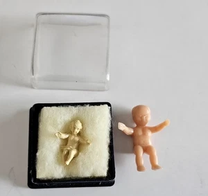 Figurine vintage plastica Natale bambino Gesù Posada 1 Hong Kong 1 Vaticano  - Foto 1 di 8