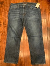 Joe's Jeans Men's Medium Wash "The Classic” Blue Jeans, Size 38