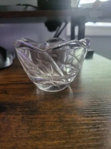 Klar Kristall Schwer Tulpe Klein Windlicht Halter 3 Zoll 3D Blütenblätter Teelicht Tischplatte - Bild 1 von 5