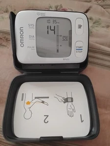Omron BP652 Wrist Blood Pressure Monitor IntelliSense – Works Great - Picture 1 of 4