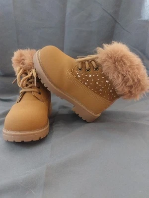 Botas con cremallera Belladia para niña pequeña marrón estrás imitación gamuza ribete piel talla 7 Foto 1 de 4