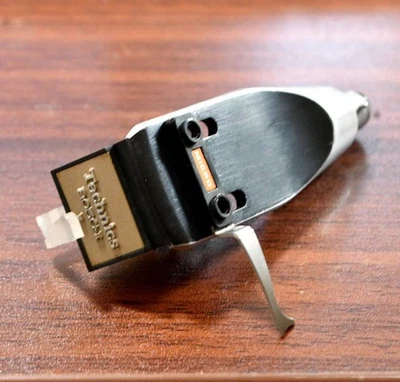 Technics 205C-II with Micro Headshell Black Tested and Working Cartridge - Image 1 of 4