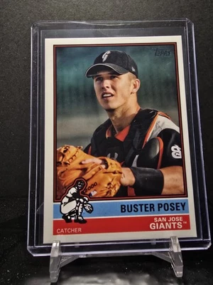 1114195 - 2025 Topps Pro Debut BUSTER POSEY MiLB Legends #ML-2 San Jose Giants - Image 1 of 2