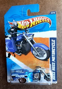 2011 Hot Wheel BOSS HOSS MOTORCYCLE Blue LONGMONT POLICE HW MAIN STREET '11 1:64 - Picture 1 of 19