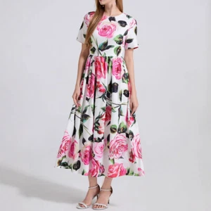 Elegante Falda Larga Estampada Mujer Verano Nuevo Cintura Ajustado Adelgazante Vestido de Playa - Imagen 1 de 13