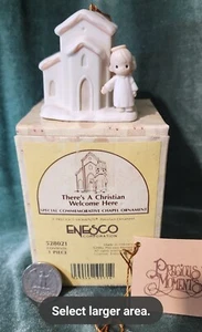 Precious Moments 528021, There's A Christian Welcome Here, edición 1992, suspenso 1997 - Imagen 1 de 5