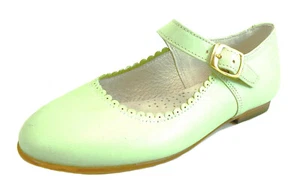 DE OSU - Spain - Girls Spring Green Leather Dress Shoes - European - Size 9-10.5 - Picture 1 of 5
