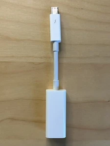 Apple Thunderbolt to Gigabit Ethernet Adapter A1433 - MD463LL/A - Photo 1/4