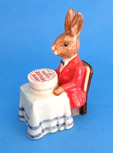 Royal Doulton HAPPY BIRTHDAY BUNNYKINS DB 21 Porzellan Figur mit Fliege 1982 - Bild 1 von 5