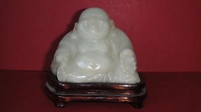 ANTIQUE CARVED WHITE / CELADON SOAPSTONE BUDDHA CARVED WOOD STAND PERFECT  - Image 1 of 4