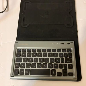 Puregear Universal Tablet Folio Fits 7"-8" With Bluetooth Keyboard - Picture 1 of 6