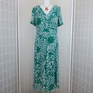 Per Una Dress UK 20 Green White Floral Chiffon Crinkle Midi Short Sleeves Summer - Picture 1 of 14