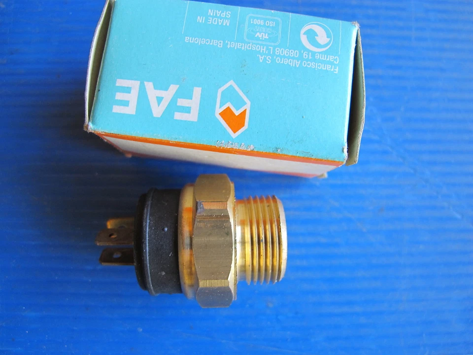 Thermo Switch Of Fan FAE for: Nissan: 240 SX 2.4i Engine KA24E - Image 1 of 1