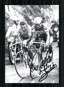 Tarjeta de autógrafo Raymond Poulidor original firmada ciclismo + A 247264 - Imagen 1 de 2