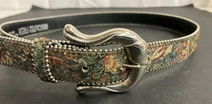 Vintage Studded Bonded Leather Belt Size M L Absolutely Fresh USA Floral Glitter - Imagen 1 de 13