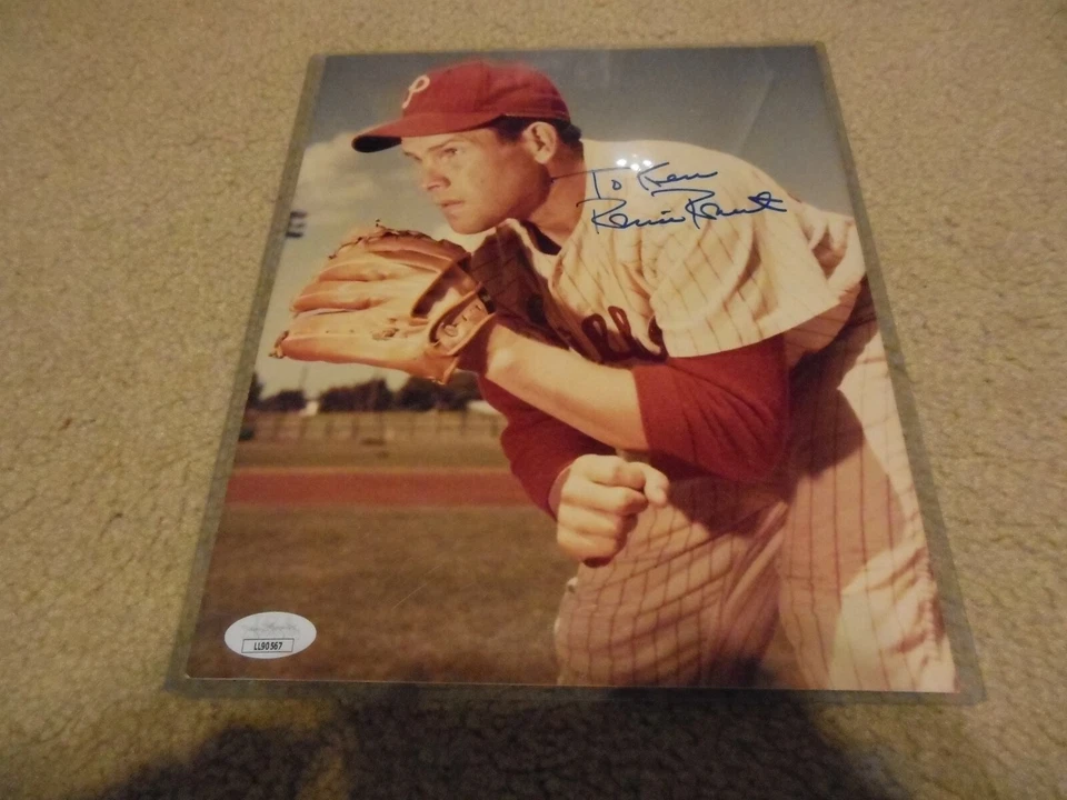 Robin Roberts Autograph 8" x 10"  Photo  w JSA COA - Image 1 of 2