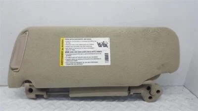 Parasol de pasajero iluminado para 00-03 SUBURBAN 1500 Foto 1 de 4