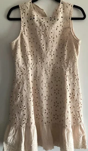 NWT Black Swan Women’s Beautiful & Delicate Peach Embroidered Dress. LARGE - Picture 1 of 4