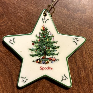 Spode Handcrafted Porcelain Christmas Tree Star Ornament - Picture 1 of 4