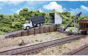 Walthers Cornerstone HO Scale Building/Structure Kit Truck Dump/Transfer - Picture 1 of 1