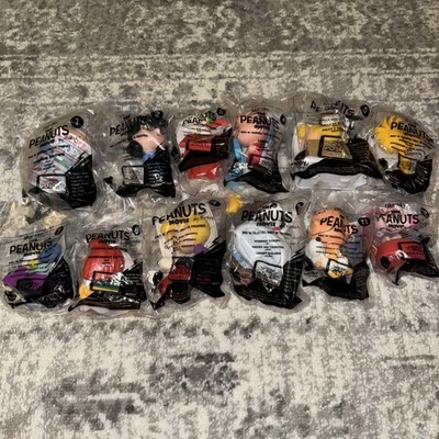Juguetes Happy Meal de McDonald's The Peanuts Movie 2015 - Juego completo de 12 nuevos en paquete Foto 1 de 4