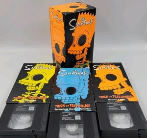 The Simpsons Trick Or Treehouse VHS Box Set Komplett Vintage Horror Halloween RAR - Bild 1 von 16