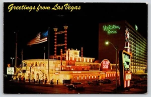 Postal saludos desde Holiday Inn on the Strip at Night Las Vegas Nevada - Imagen 1 de 2
