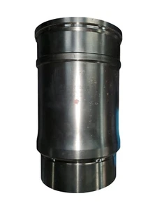 New Detroit Diesel DD15 Cylinder Liner - R4720110910 - Picture 1 of 3