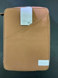 NEW Heyday Travel Tech Kit iPad Brown Folio WHAMP1902 10.5" iPad Tablet NEW - Picture 1 of 3