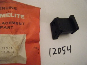 NEW HOMELITE 360 CARB ADJUST GROMMET   PN 12054 - Picture 1 of 1
