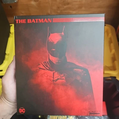 Figura de acción Mezco Toyz ONE:12 Collective - DC Comics: The Batman - NUEVA EN CAJA Foto 1 de 4