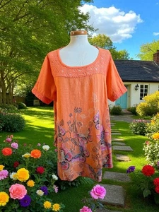 Womens Orange Butterfly Patterned Short Sleeve Top UK 18/20 - Picture 1 of 6