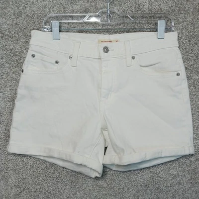 Шорты средней длины женские Levis 30 белые джинсовые повседневные с закатанным подолом искусственно состаренные пятна - Изображение 1 из 4