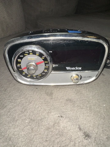 Westclox Retro Style Alarm Clock AM/FM Radio Model 80193  Tested Works Well Cover