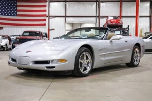2000 Chevrolet Corvette Convertible - Picture 1 of 12