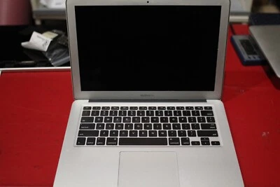 Apple MacBook Air A1369 i7-2677M 1.80GHz 4GB RAM *READ - Image 1 of 4