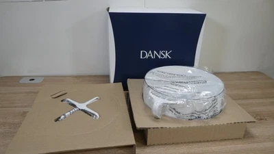 Dansk JHQ Kobenstyle Covered Casserole Dutch Oven Enamel Cast Iron White 4.37 Qt - Image 1 of 4