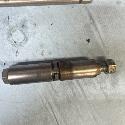 Delta Rockwell Milwaukee 14" 15" Drill Press Head Clamp Shoe Assembly SDP-49 - Image 1 of 3