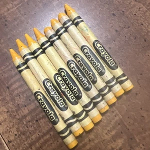 Set of 8 Crayola Crayon Dandelion Discontinued Retired Color Preowned - Picture 1 of 2