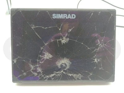 SIMRAD GO7 MULTIFUNCTIONAL MONITOR BOAT GPS CHARTPLOTTER FISHFINDER HEAD UNIT - Image 1 of 4