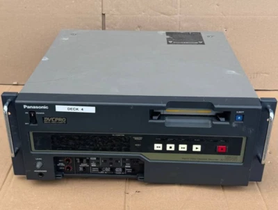 Grabadora de casete de video digital Panasonic modelo AJ-D640 Foto 1 de 4
