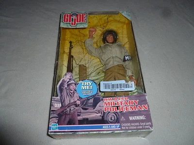 NUEVO EN CAJA GI JOE SEGUNDA GUERRA MUNDIAL E.T.O. FIGURA PARLANTE POLICÍA MILITAR HASBRO NUEVA EN CAJA 12" > Foto 1 de 3