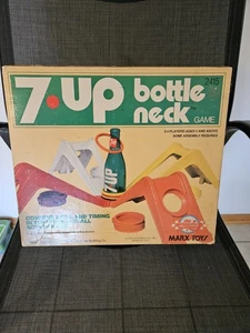 Vintage 7up Bottle Neck Board Game Marx Toys 1978 RARE  Ring Toss 7up Soda  - Picture 1 of 16